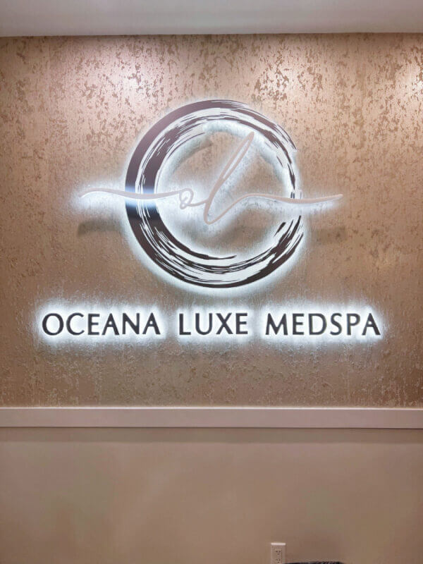 Oceana Luxe Medspa reception in Christi, TX